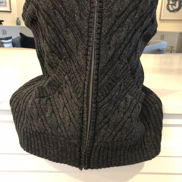 Eddie Bauer Seattle Full Zip Cable Knit Wool Blend Insulated Vest Charcoal Sz M - Picture 2 of 12
